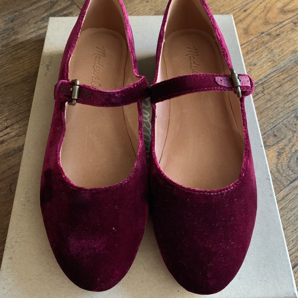 Madewell Coralie Velvet Mary Jane Flats
